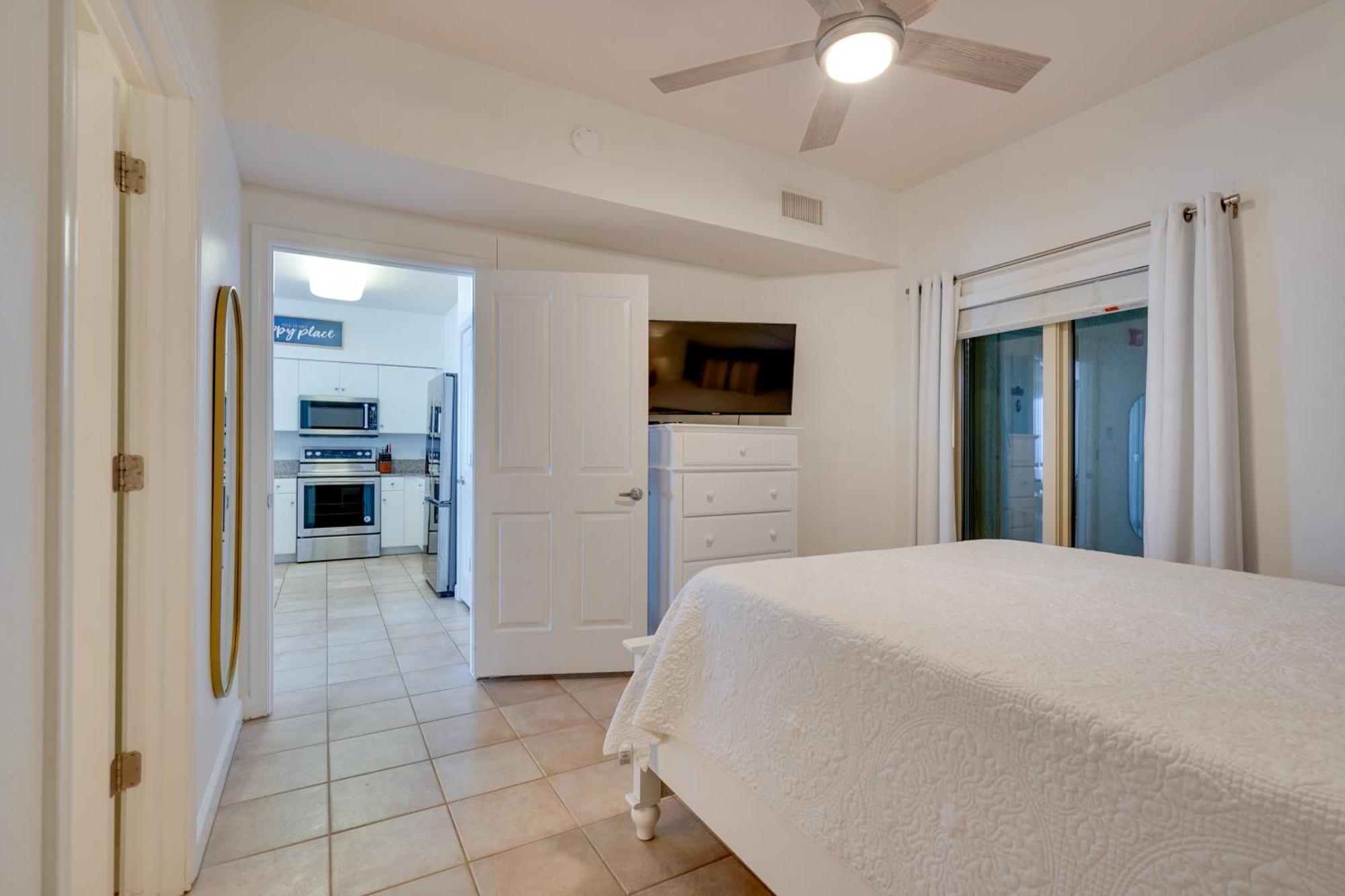 Beachfront Pcb Condo With Ocean View, Pool Access! パナマシティービーチ エクステリア 写真